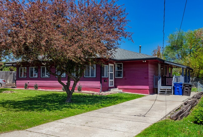 property at 2019 Payton Ave