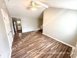 602 Lovett Ave in San Antonio, TX - Building Photo - Building Photo