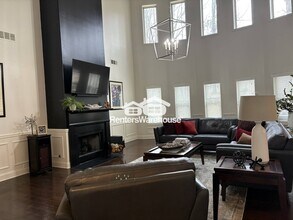 4581 River Hill Cir in Ellenwood, GA - Foto de edificio - Building Photo