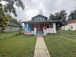 707 Jackson Ave in Evansville, IN - Building Photo - Building Photo