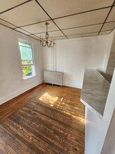 301 N York St-Unit -303 Unit A in Pottstown, PA - Foto de edificio - Building Photo