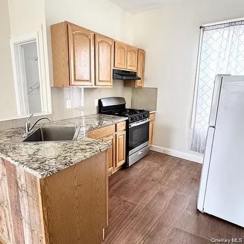 property at 296 Mill St