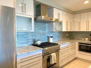 733 Reef Cir in Port Hueneme, CA - Building Photo - Building Photo