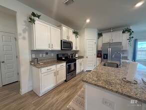13255 Cavalier St in Spanish Fort, AL - Building Photo - Building Photo