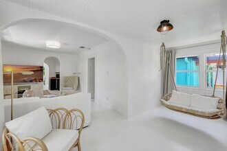 220 S L St in Lake Worth Beach, FL - Building Photo - Building Photo