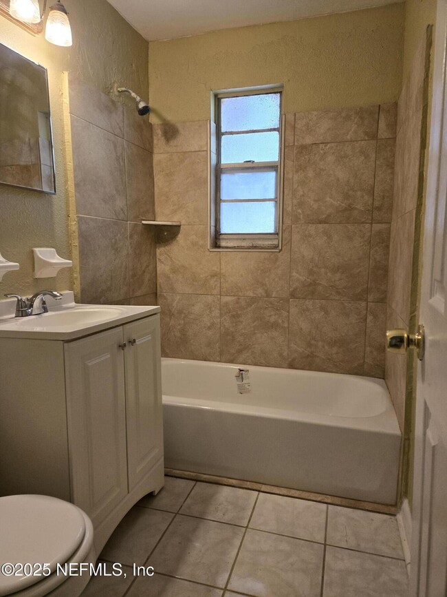 2563 W 23rd St in Jacksonville, FL - Building Photo - Building Photo
