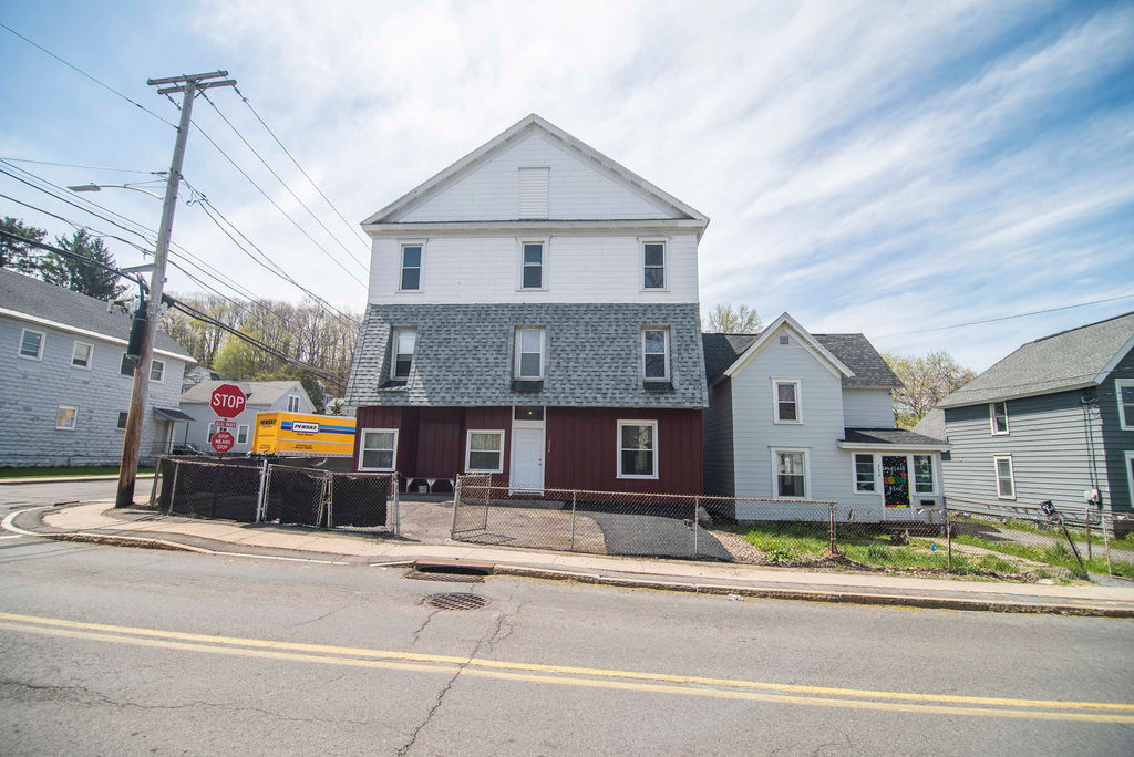 232 Charles Ave in Syracuse, NY - Building Photo