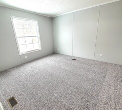 8026 Harbour Dr in Fair Haven, MI - Foto de edificio - Building Photo