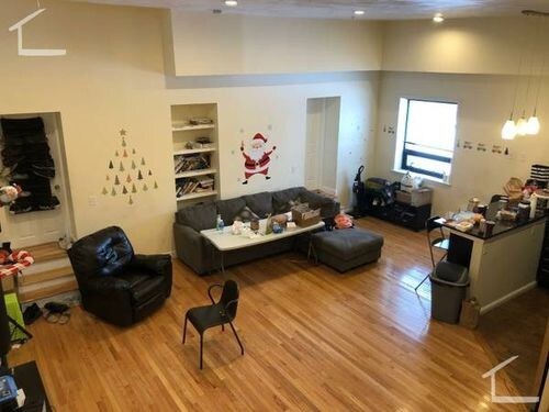 1030 Commonwealth Avenue-Unit -1D in Boston, MA - Building Photo
