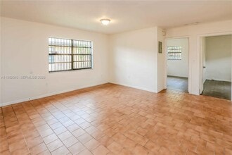 6747 NW 5th Ct in Miami, FL - Building Photo - Building Photo