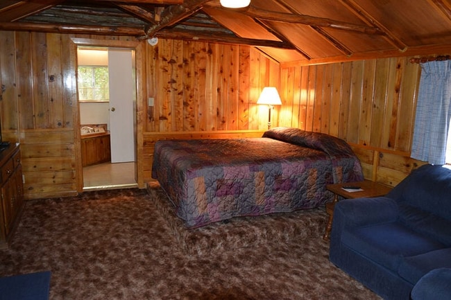 237 E White Mountain Blvd in Pinetop, AZ - Building Photo - Building Photo