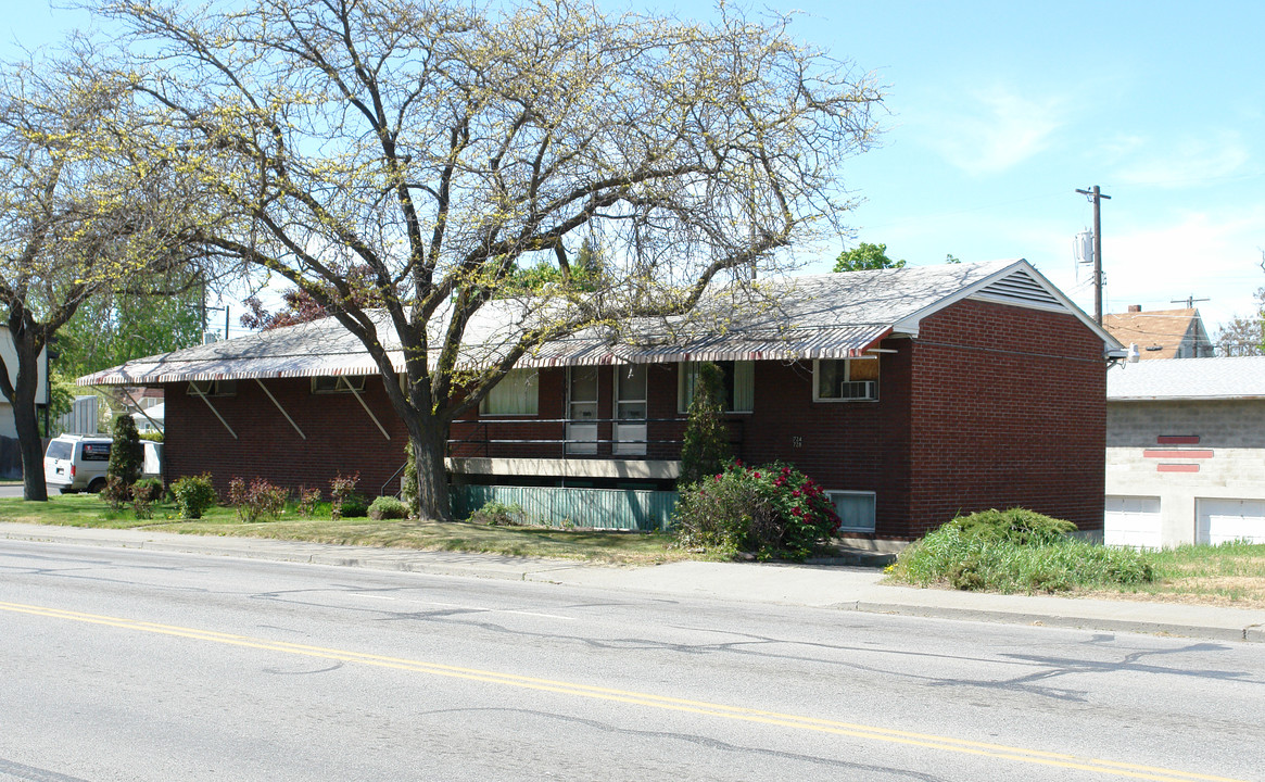 722-728 W Maxwell Ave in Spokane, WA - Building Photo