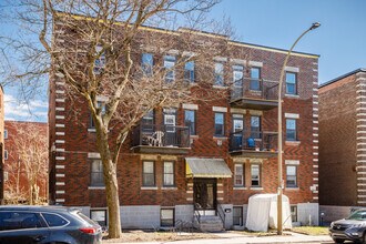 3460 Van Horne Av in Montréal, QC - Building Photo - Building Photo