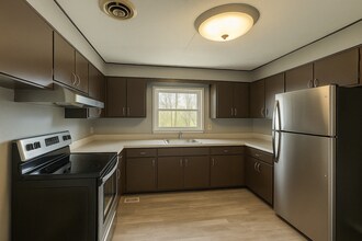 3 Bedroom. 2 Bath Near Purdue! in West Lafayette, IN - Building Photo - Building Photo