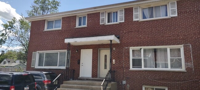 901 W North Ave in Villa Park, IL - Building Photo - Building Photo