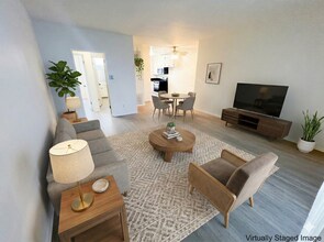 Fruitland Apartments in Studio City, CA - Building Photo - Building Photo