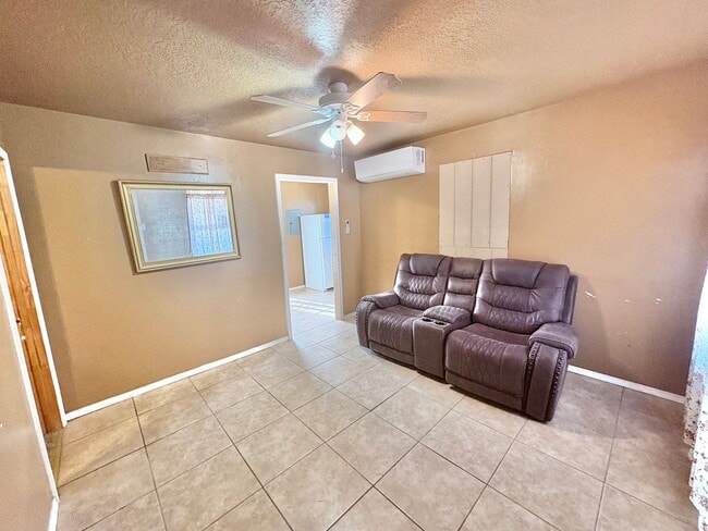 505 W Polk Ave in Lovington, NM - Building Photo - Building Photo