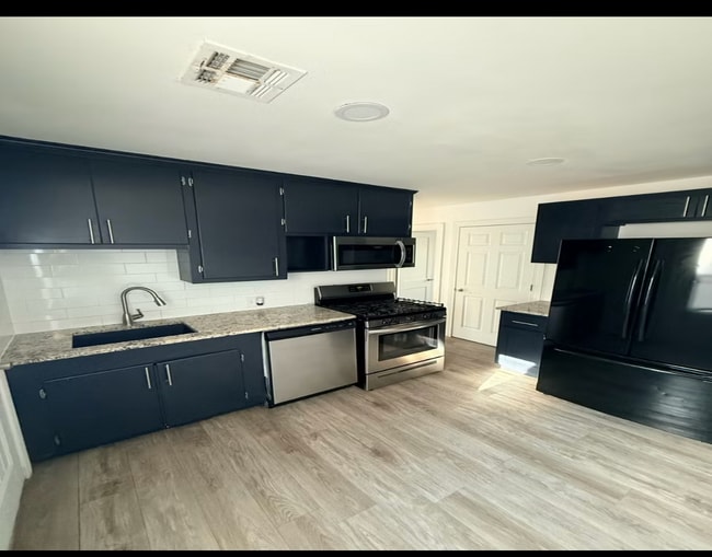 1141 S 73rd E Ave in Tulsa, OK - Building Photo - Building Photo