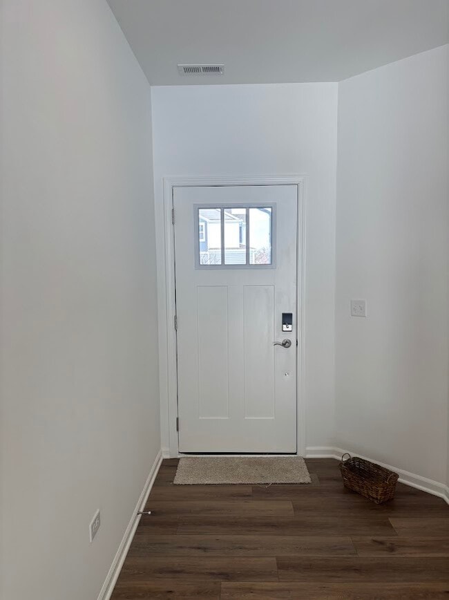 12213 Dodwell St in Huntley, IL - Building Photo - Building Photo