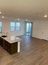 1719 Fern Glen Ave in Sacramento, CA - Building Photo - Building Photo