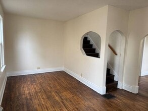 341 11th St SW in Massillon, OH - Building Photo - Building Photo