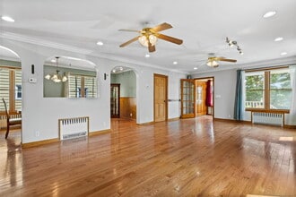 74 Myrtle St in Norwalk, CT - Building Photo - Building Photo