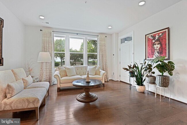 property at 13342 Arrowbrook Centre Dr