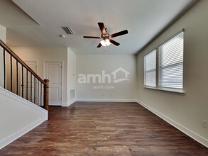 975 Tan Tara Trl in Jacksonville, FL - Building Photo - Building Photo