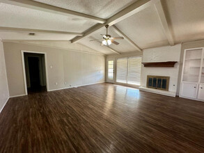 8504 Louisville Dr in Lubbock, TX - Building Photo - Building Photo