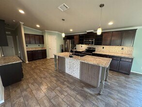 2804 Black Waxy Rd in Taylor, TX - Building Photo - Building Photo