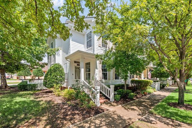 8001 Caladium Dr in North Richland Hills, TX - Building Photo