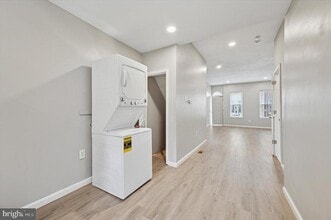 1703 N Lambert St in Philadelphia, PA - Building Photo - Building Photo