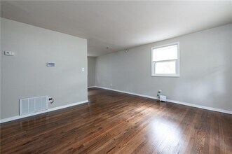 3527 Bolfair Dr NW in Atlanta, GA - Building Photo - Building Photo