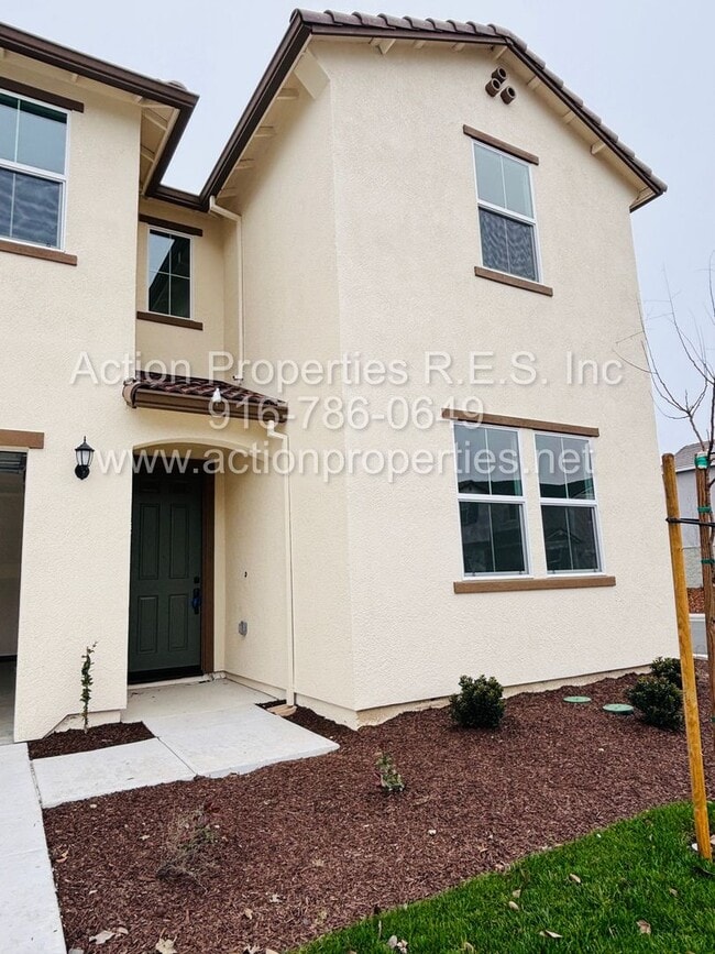 4177 Flathead Dr in Roseville, CA - Building Photo - Building Photo