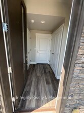 1025 S Gilbert St in Castle Rock, CO - Foto de edificio - Building Photo