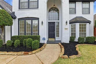 1956 N Port Ct in Grapevine, TX - Building Photo - Building Photo