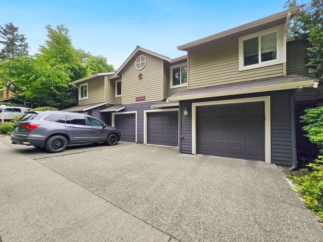 property at 12915 SE 28th Pl