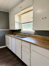 2405 23rd St in Lubbock, TX - Building Photo - Building Photo