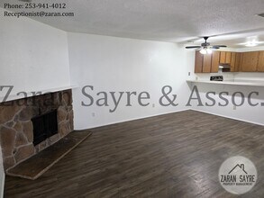 33041 22nd Pl S in Federal Way, WA - Building Photo - Building Photo