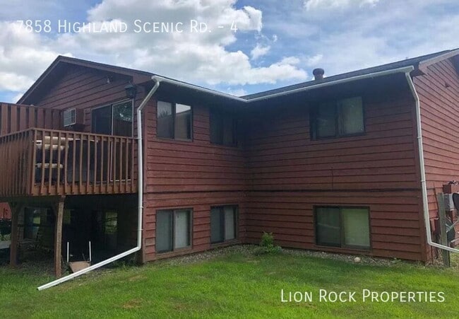7858 Highland Scenic Dr in Baxter, MN - Building Photo - Building Photo