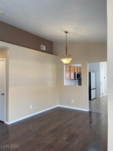 951 Carnival Ave in Las Vegas, NV - Building Photo - Building Photo