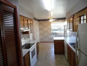 335 Alston Dr in Orlando, FL - Building Photo - Building Photo