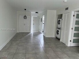 1617 Jefferson Ave in Miami Beach, FL - Building Photo