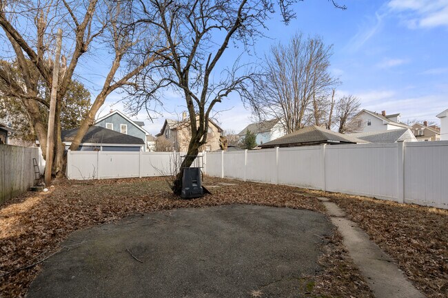 170 Allston St in Providence, RI - Building Photo - Building Photo