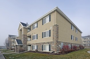 Deer Creek Apartments