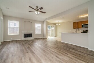 3317 Bentgate Ct in Denton, TX - Building Photo - Building Photo