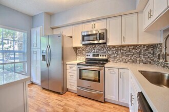 154 SW 96th Terrace in Plantation, FL - Building Photo - Building Photo