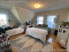 14 Fairmount St, Unit #1 in Medford, MA - Building Photo - Building Photo