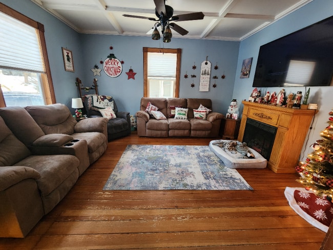 410 S Parker Dr in Janesville, WI - Foto de edificio - Building Photo