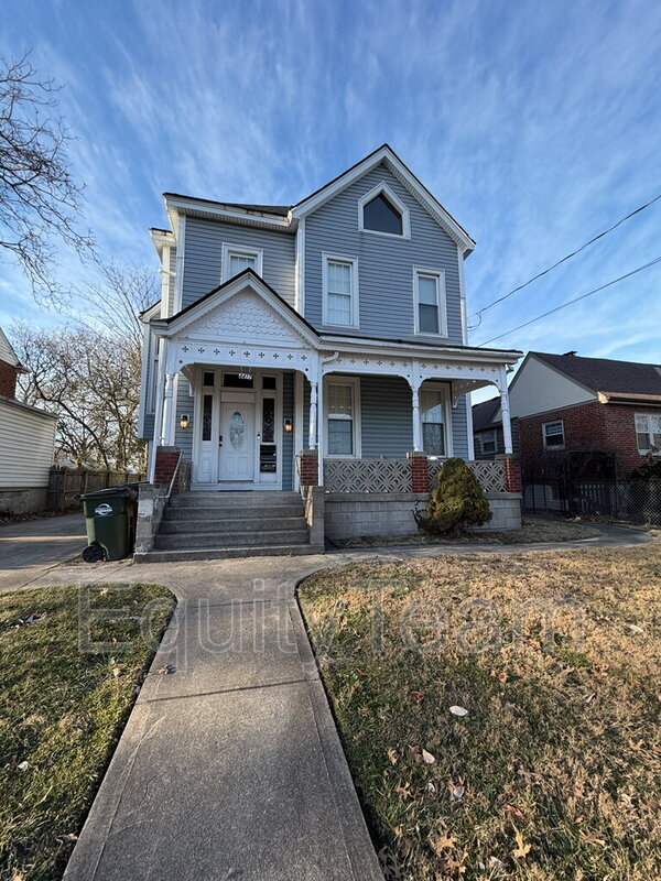 property at 4417 Ashland Ave
